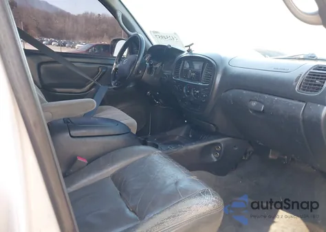 2005 Toyota Tundra Sr5 V8 from USA, damaged, VIN 5TBDT44105S482517